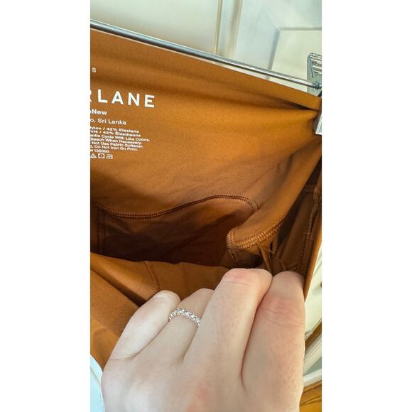 EVERLANE ReNew High Rise Bike Shorts Size Small Copper Athleisure Workout Lounge - Picture 8 of 9